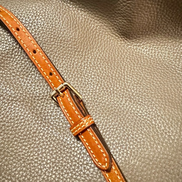 Dooney & Bourke Gray and Brown Leather Shoulder Bag - Picture 7 of 8